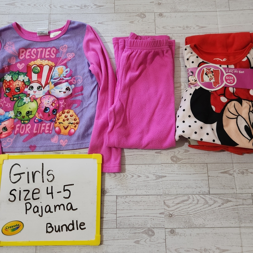 Disney Minnie Mouse/Shopins Fleece Pajama Set/Bundle